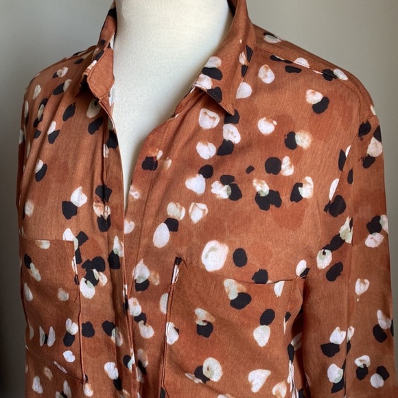 Cloth & Stone pattern button down long sleeve top. SZ Large - Picture 6 of 10
